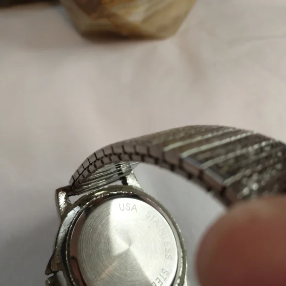 NRA-ILA Men's watch national rifle association - Picture 5 of 7